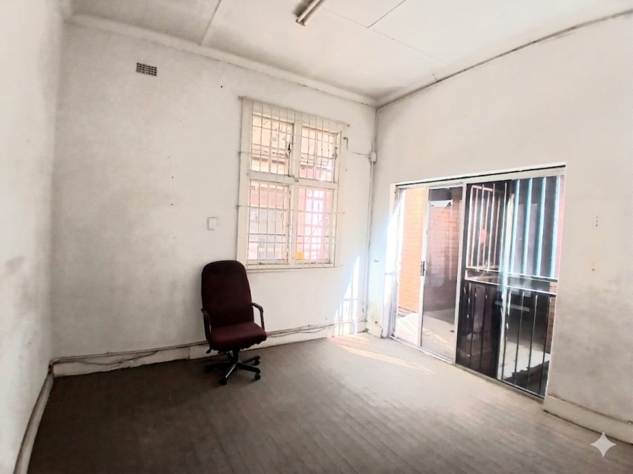 To Let Commercial Property for Rent in Rustenburg Central North West